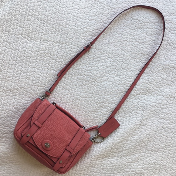 Coach Handbags - Coach Mauve Blush Leather Crossbody Shoulder Bag